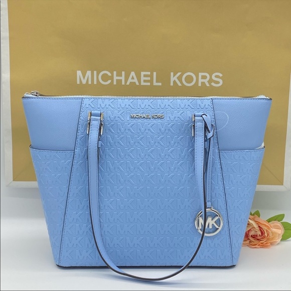 MICHAEL KORS CHARLOTTE LARGE TZ TOTE LIGHT SKY - Picture 2 of 16
